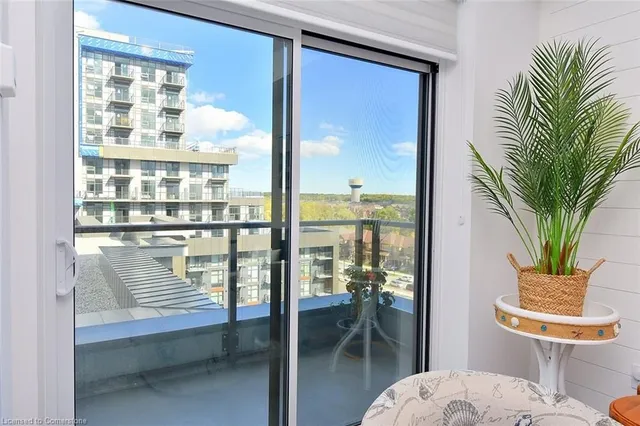Additional property image - 450 Dundas St Unit 707