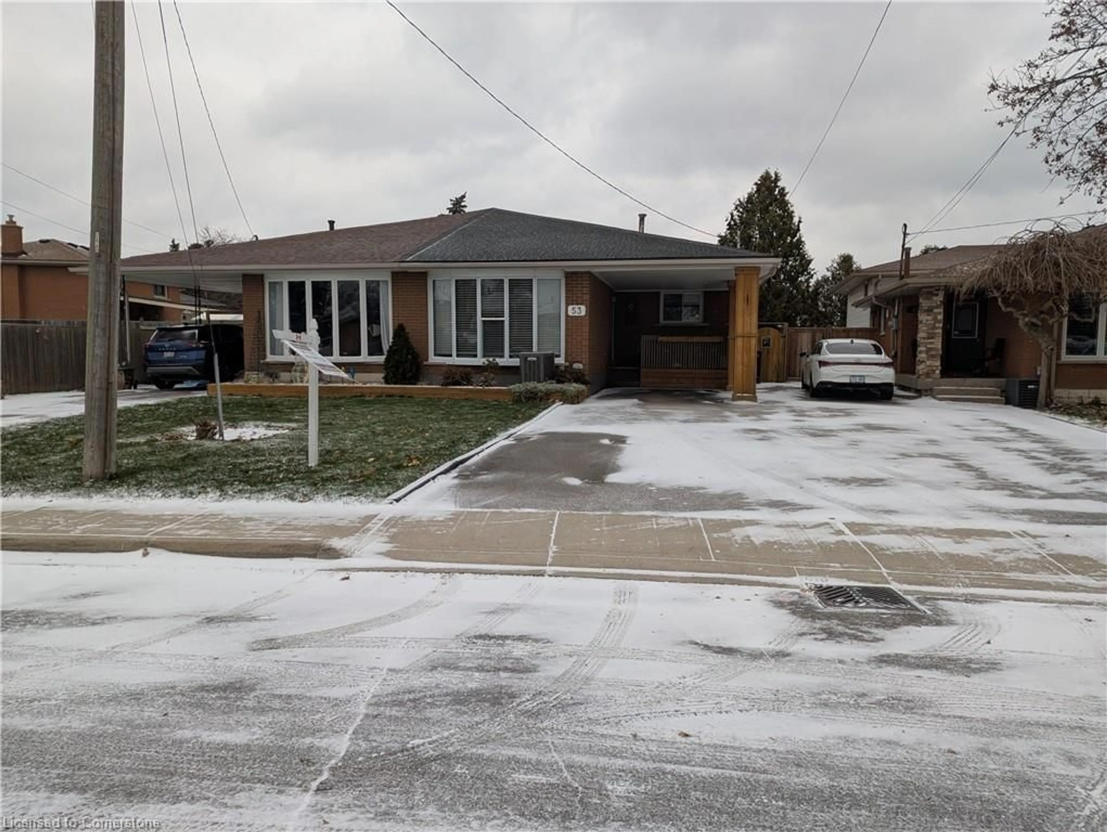 Frontside or backside of a home, the street view for 53 Anna Capri Dr, Hamilton Ontario L8W 1M7