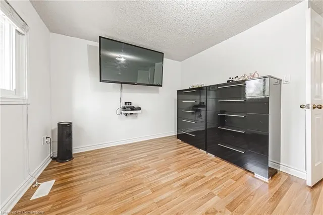 Additional property image - 1155 Paramount Dr Unit 26