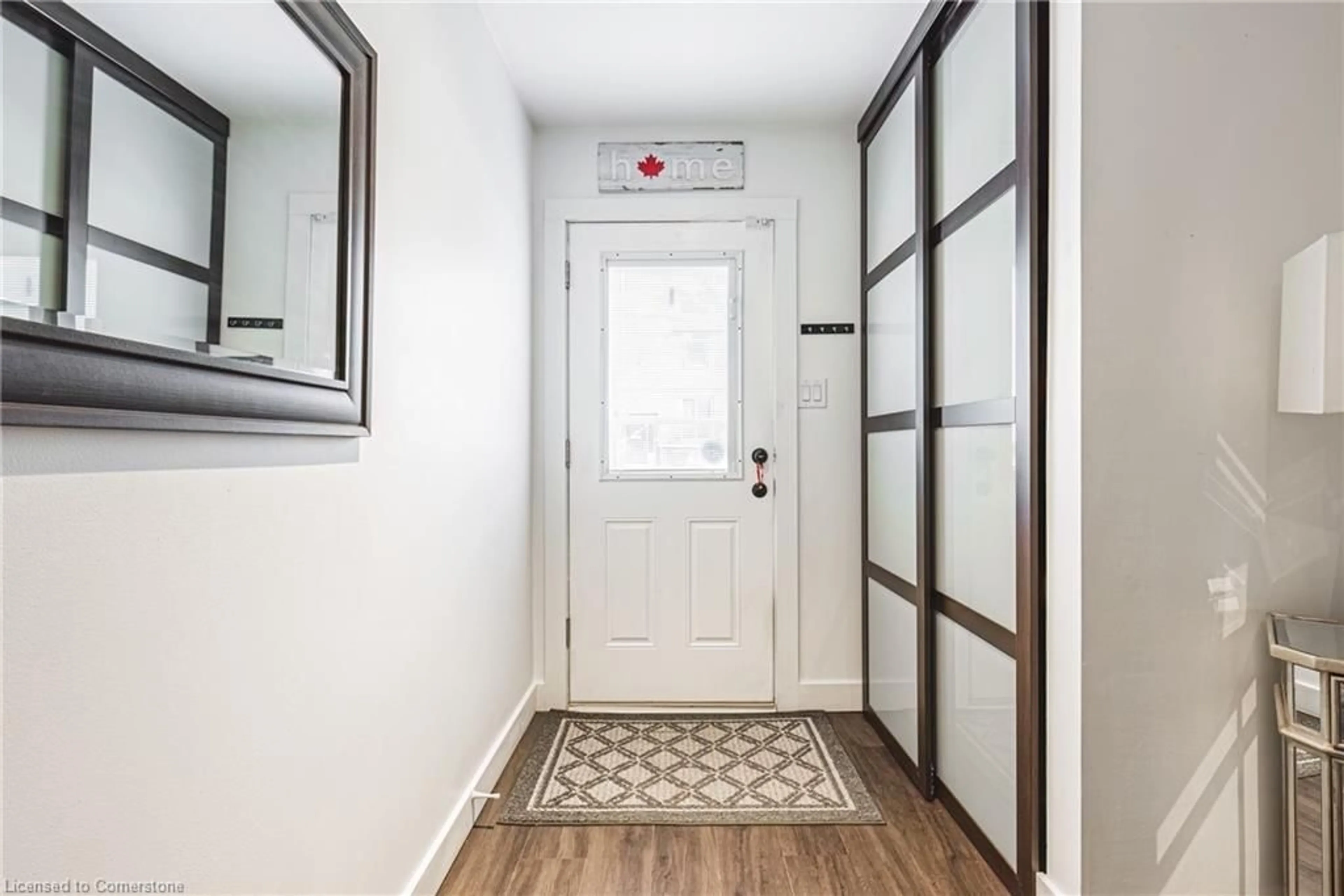 Indoor entryway, wood floors for 1155 Paramount Dr #26, Stoney Creek Ontario L8J 1P6