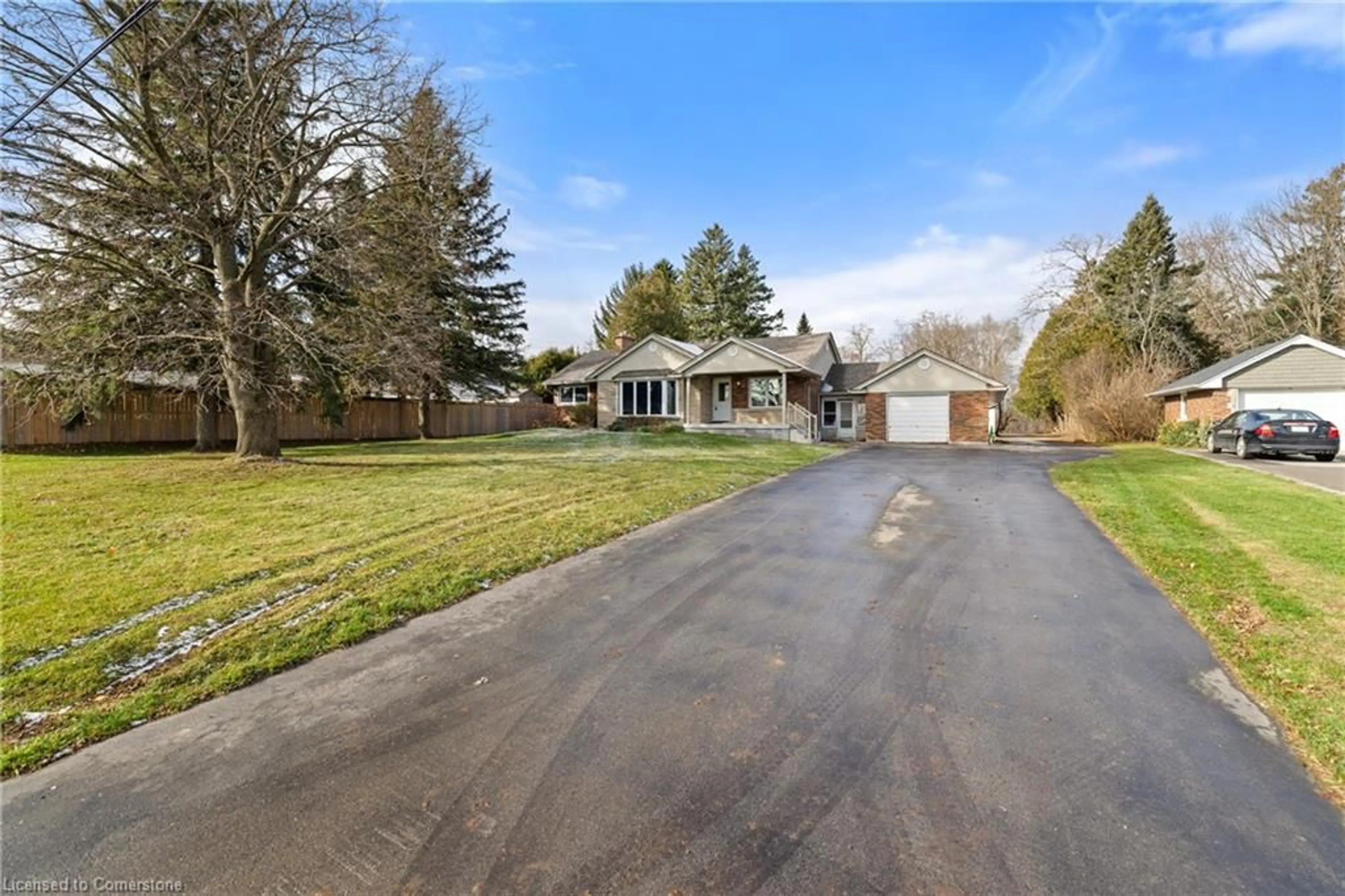 Frontside or backside of a home, the street view for 289 5th Con Rd E, Waterdown Ontario L0R 2H1