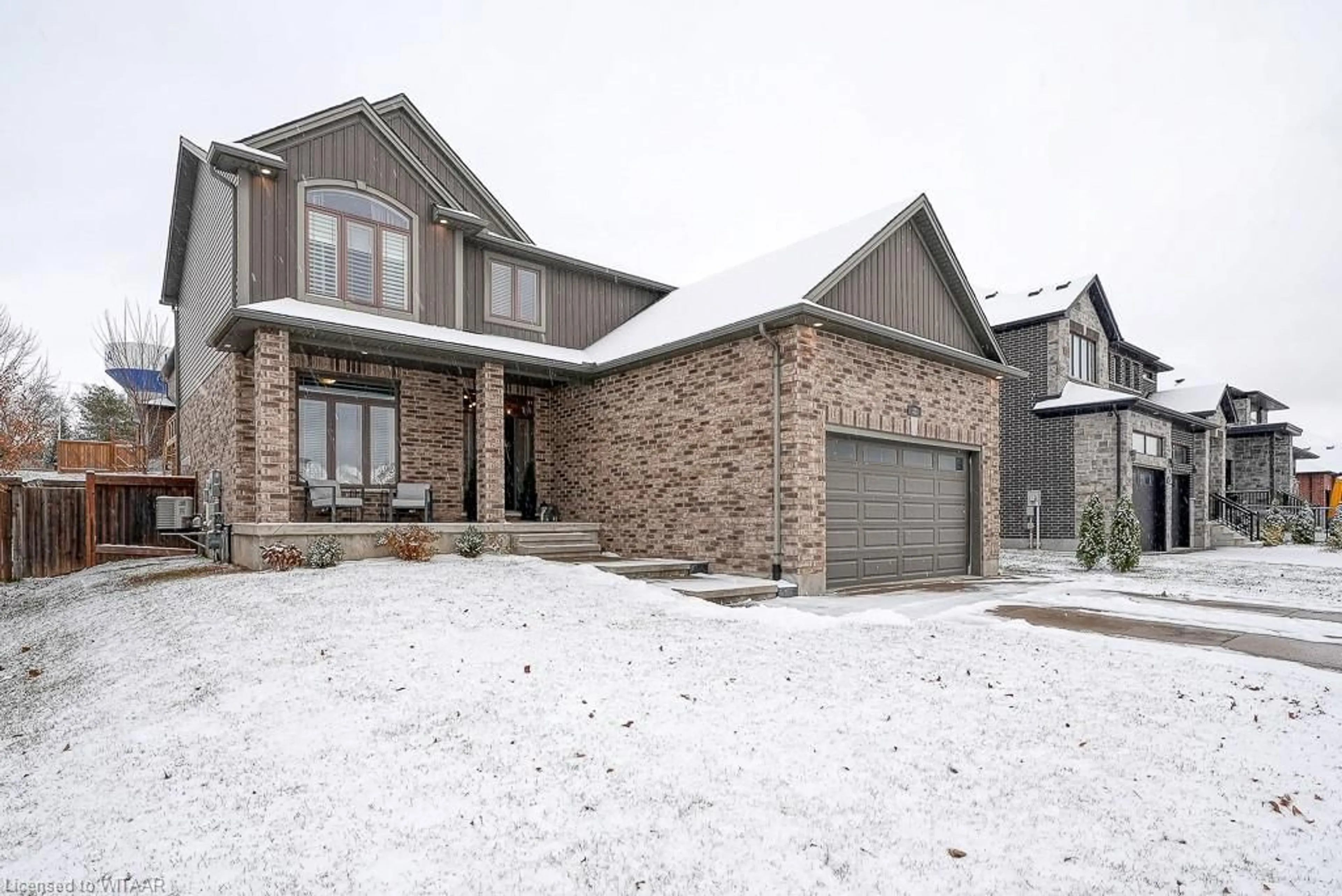 Home with brick exterior material for 82 Fieldstone Cres, Komoka Ontario N0L 1R0