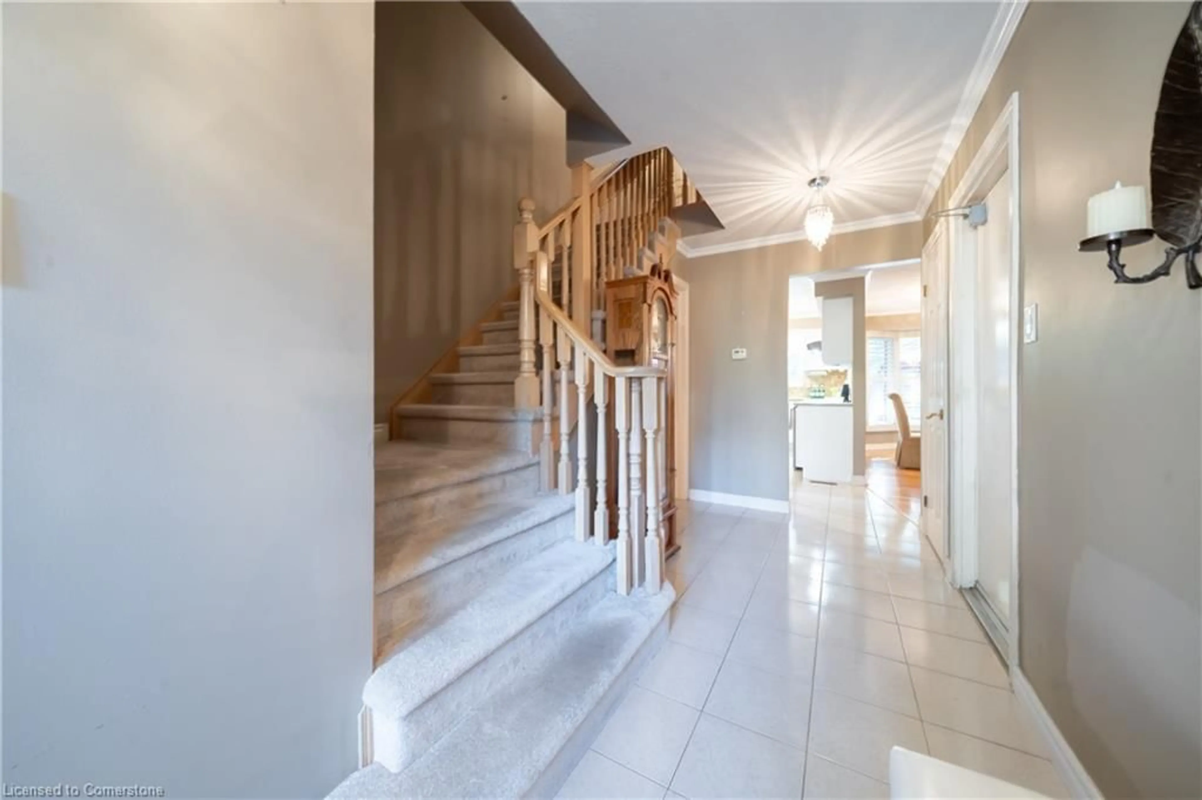 Indoor foyer, wood floors for 230 Meadowbrook Dr #6, Ancaster Ontario L9G 4V2