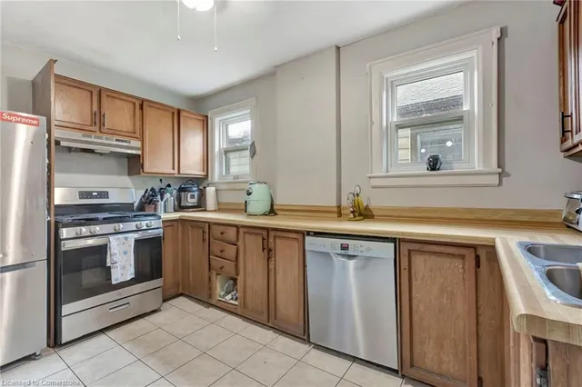 Additional property image - 110 Paling Ave