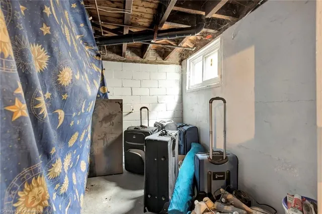 Additional property image - 110 Paling Ave