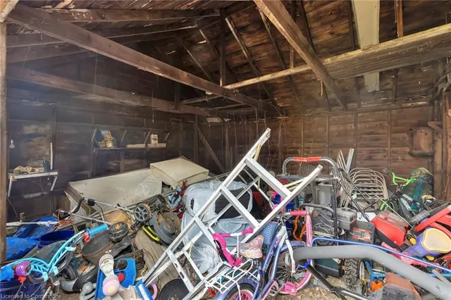 Additional property image - 110 Paling Ave