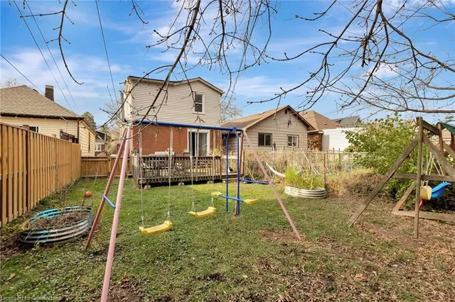 Additional property image - 110 Paling Ave