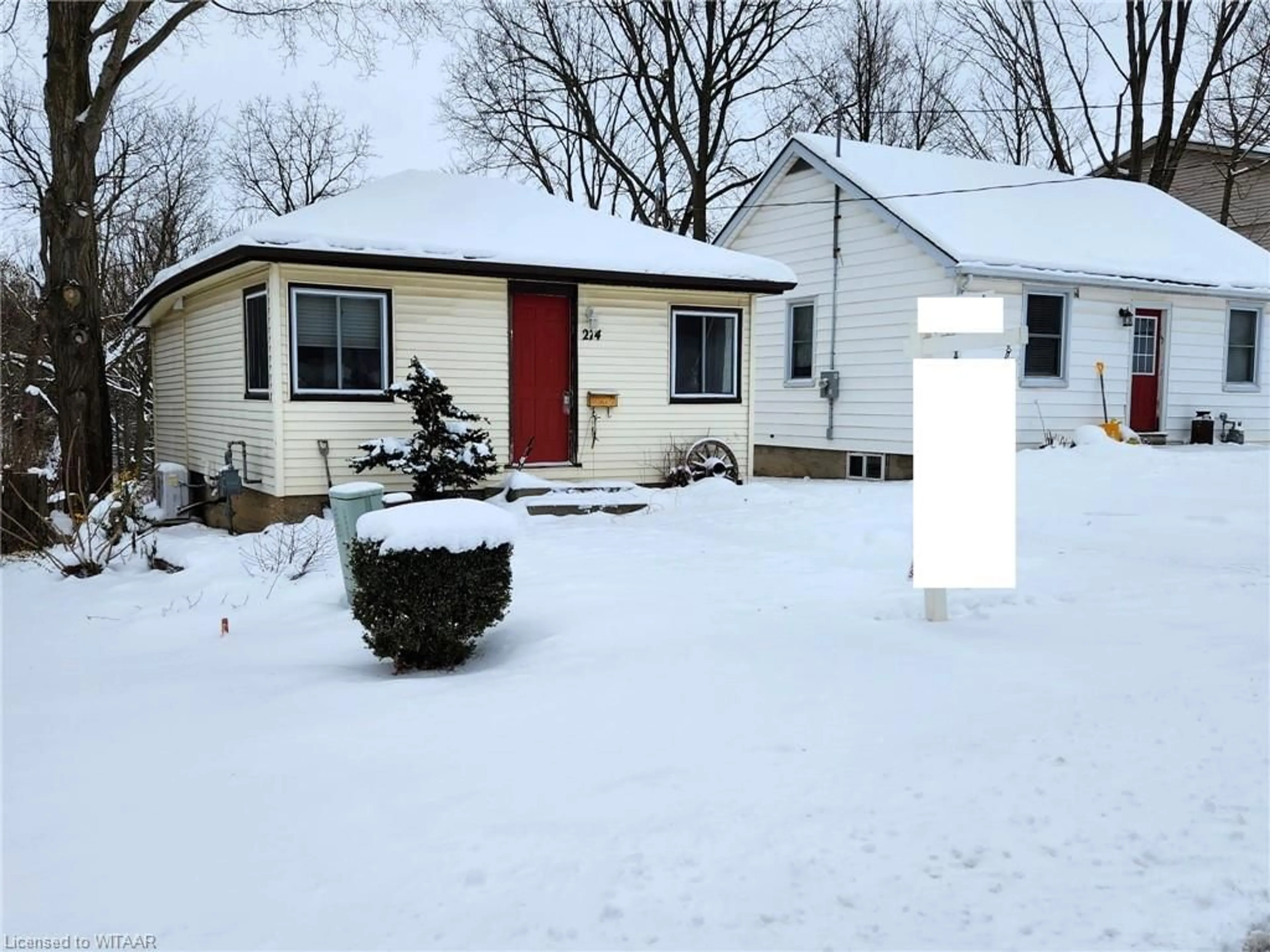 Frontside or backside of a home, the street view for 274 Wonham St, Ingersoll Ontario N5C 2Z6