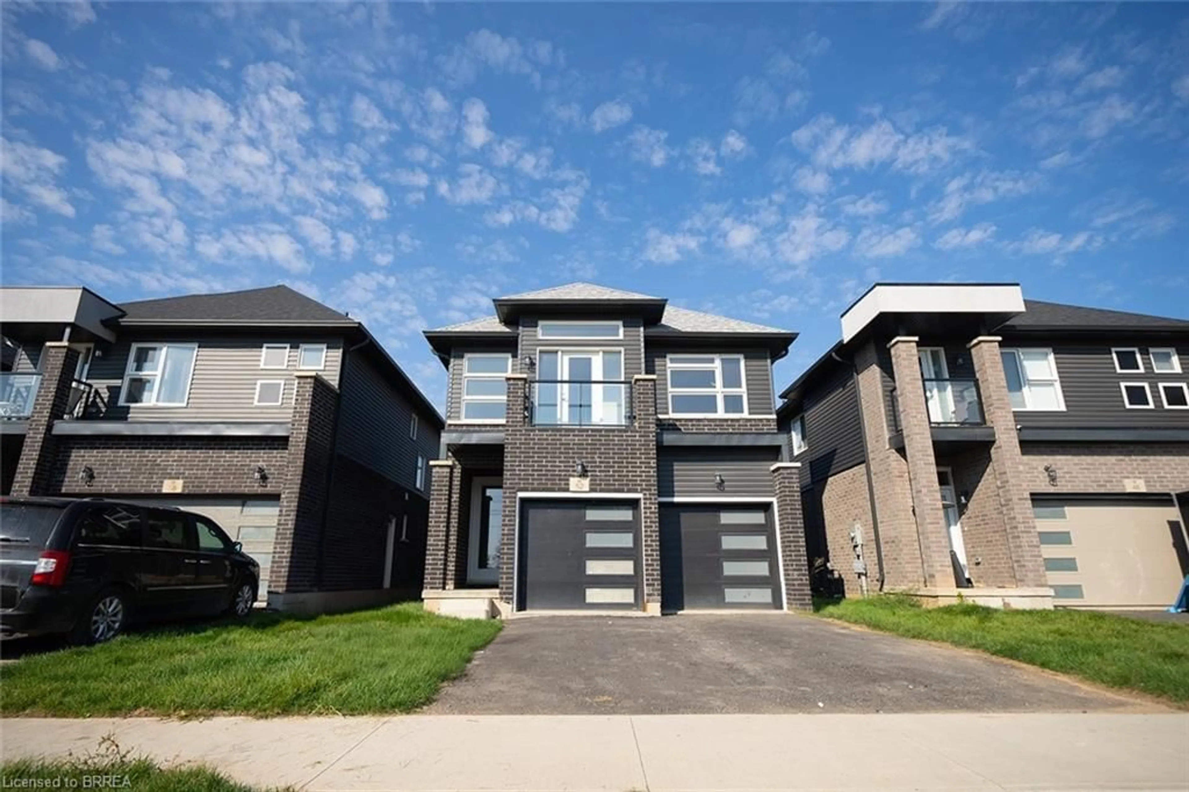 Frontside or backside of a home, the street view for 52 Bradley Ave, Welland Ontario L3B 5W2