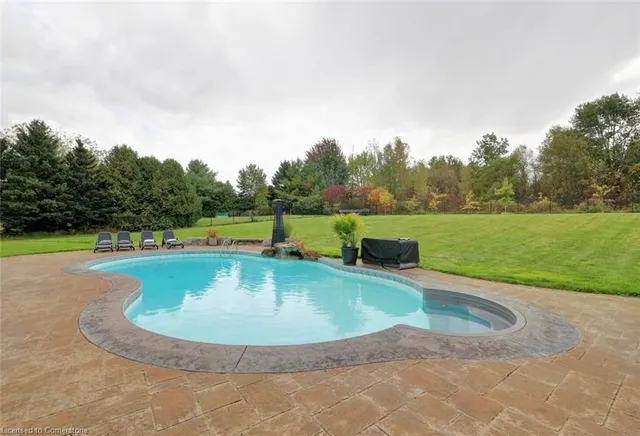 Additional property image - 48 Palomino Dr