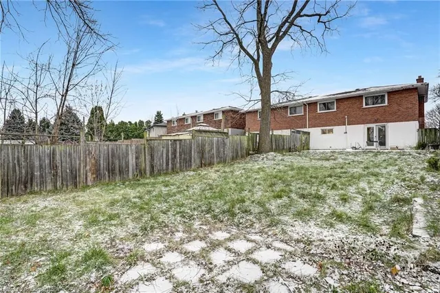Additional property image - 82 Guildwood Dr