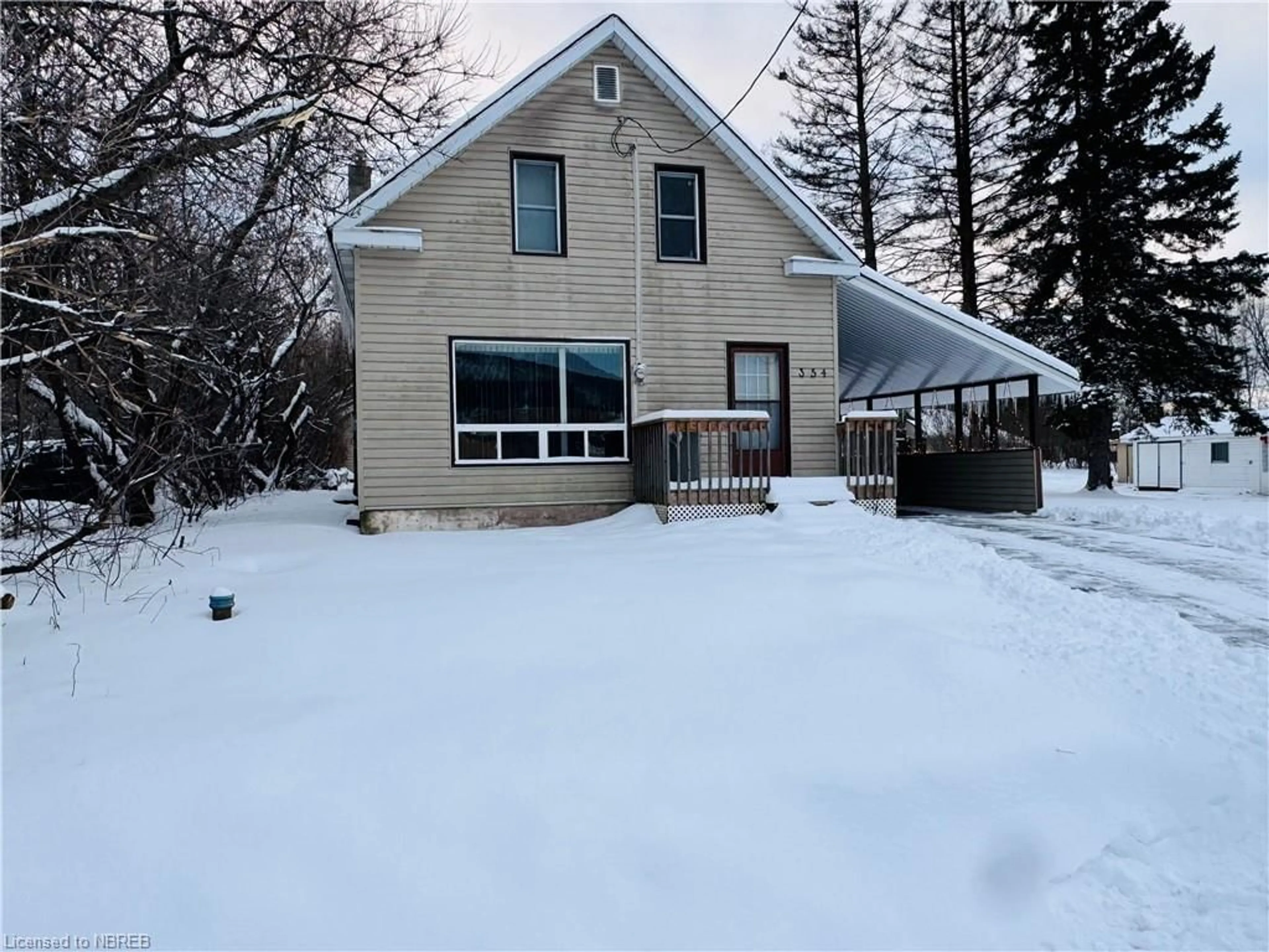 Frontside or backside of a home, cottage for 354 Poplar St, Mattawa Ontario P0H 1V0