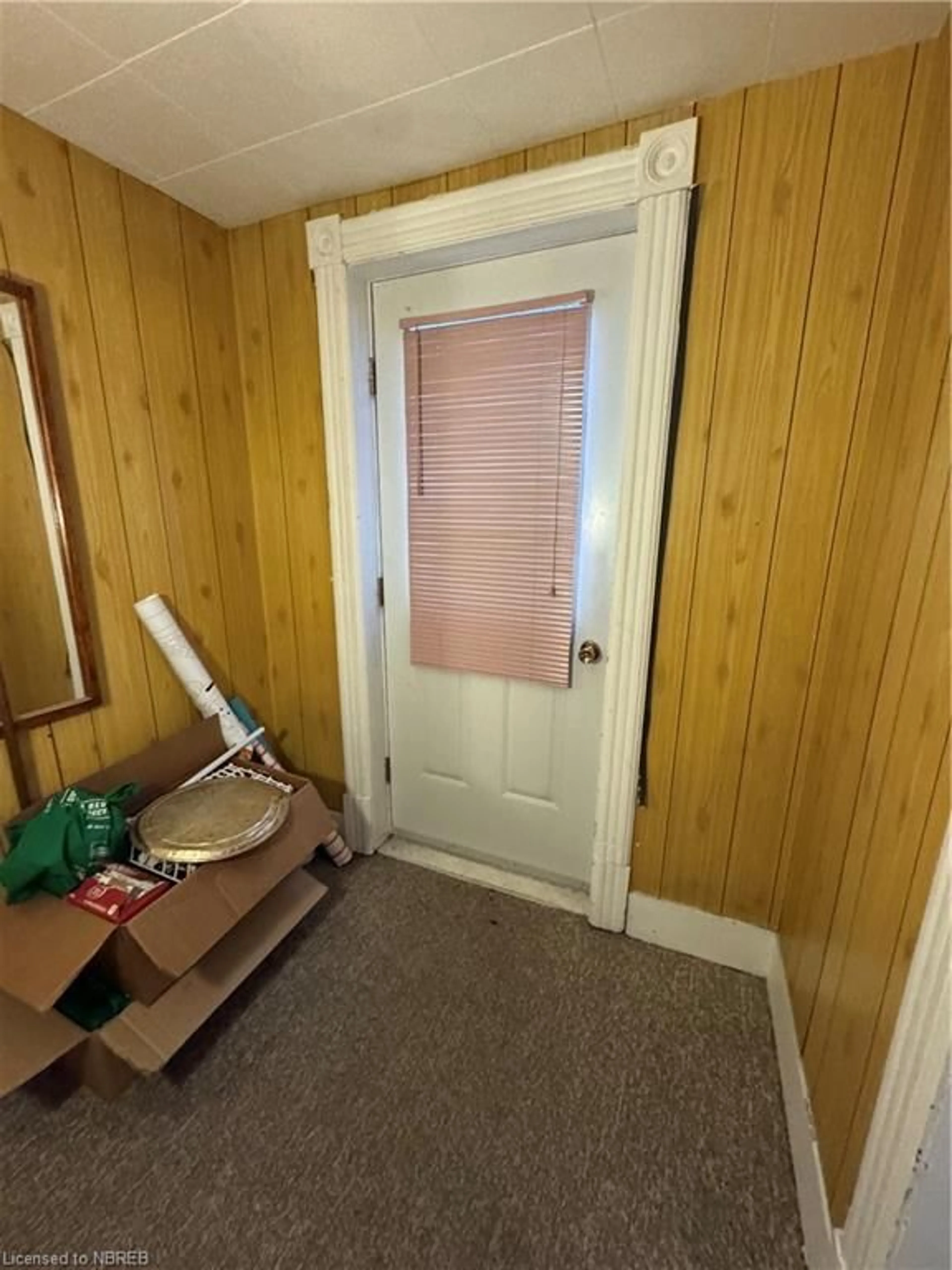 A pic of a room, unknown floor for 354 Poplar St, Mattawa Ontario P0H 1V0