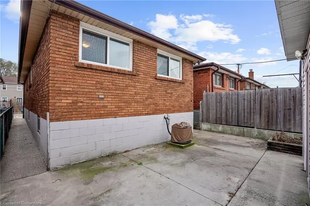 Additional property image - 67 Burton St