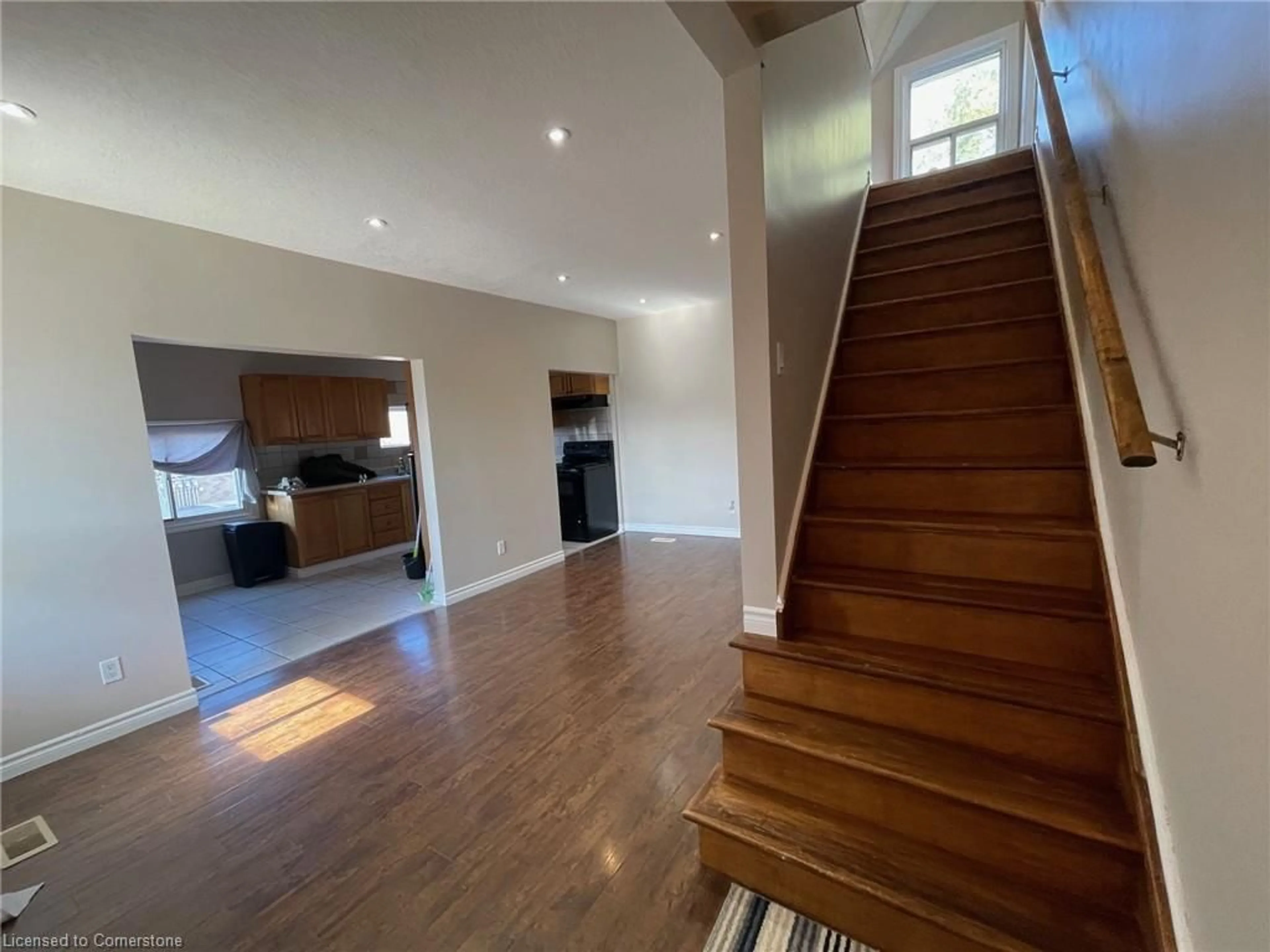 A pic of a room, wood floors for 767 Garden St, Cambridge Ontario N3H 4E4