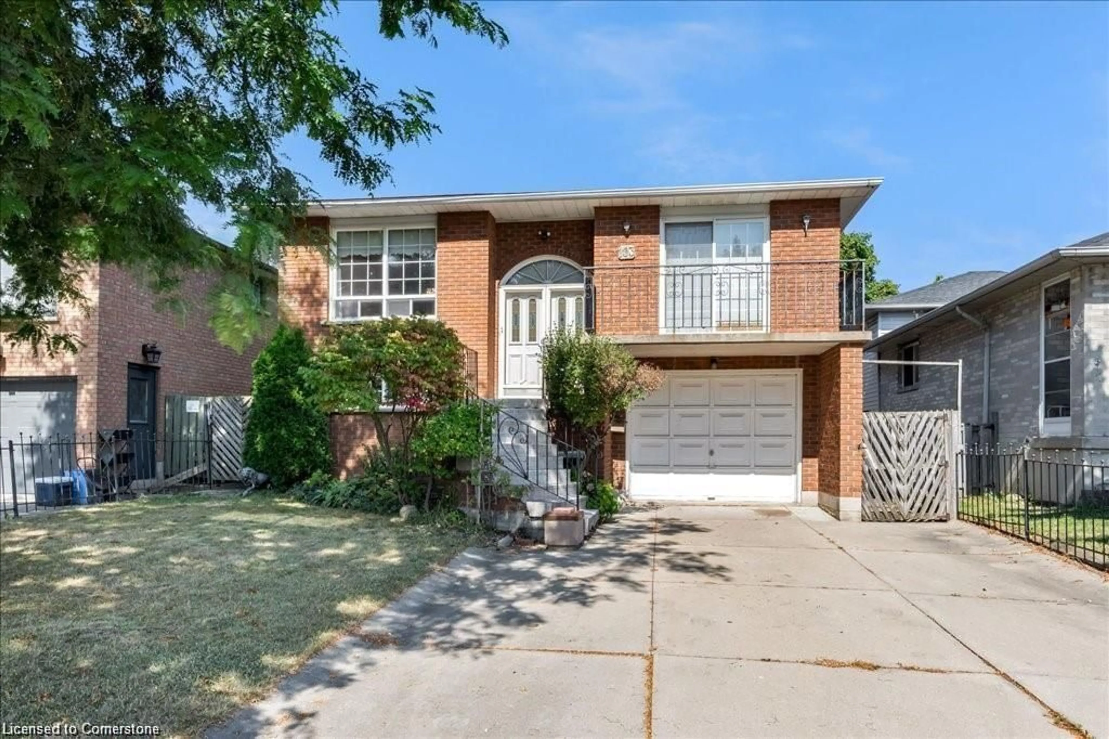 Frontside or backside of a home, the street view for 103 Leggett Cres, Hamilton Ontario L8W 2A5