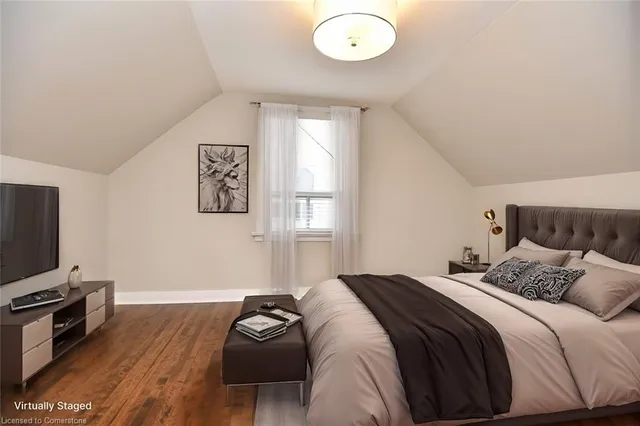 Additional property image - 47 East 35th St