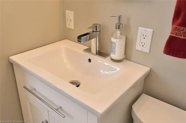 Additional property image - 47 East 35th St