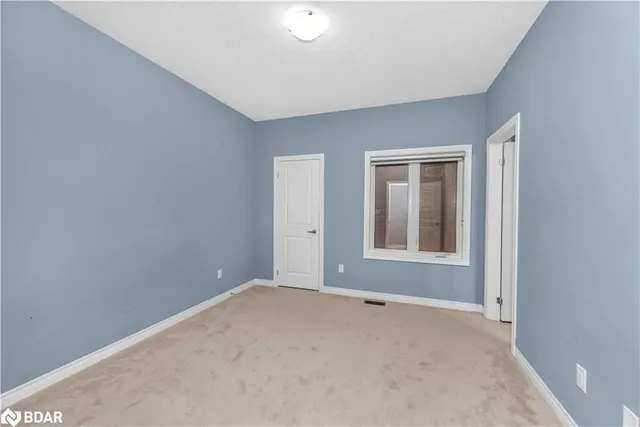 Additional property image - 10 Fruitvale Circle Cir