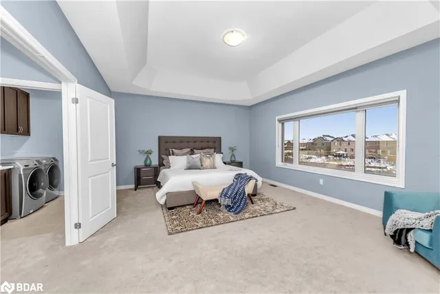 Additional property image - 10 Fruitvale Circle Cir