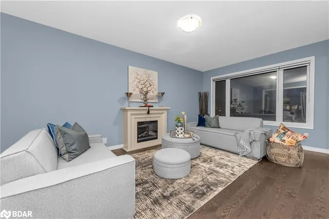 Additional property image - 10 Fruitvale Circle Cir