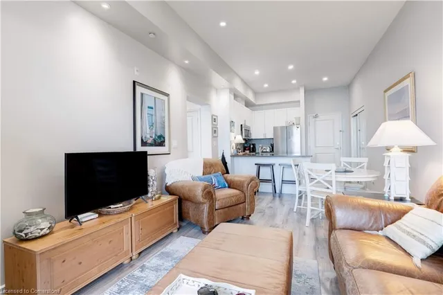 Additional property image - 35 Southshore Cres Unit 404