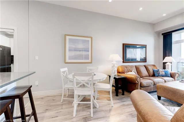 Additional property image - 35 Southshore Cres Unit 404
