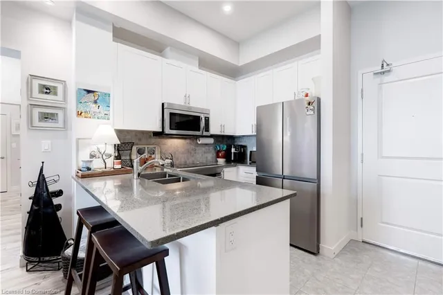 Additional property image - 35 Southshore Cres Unit 404