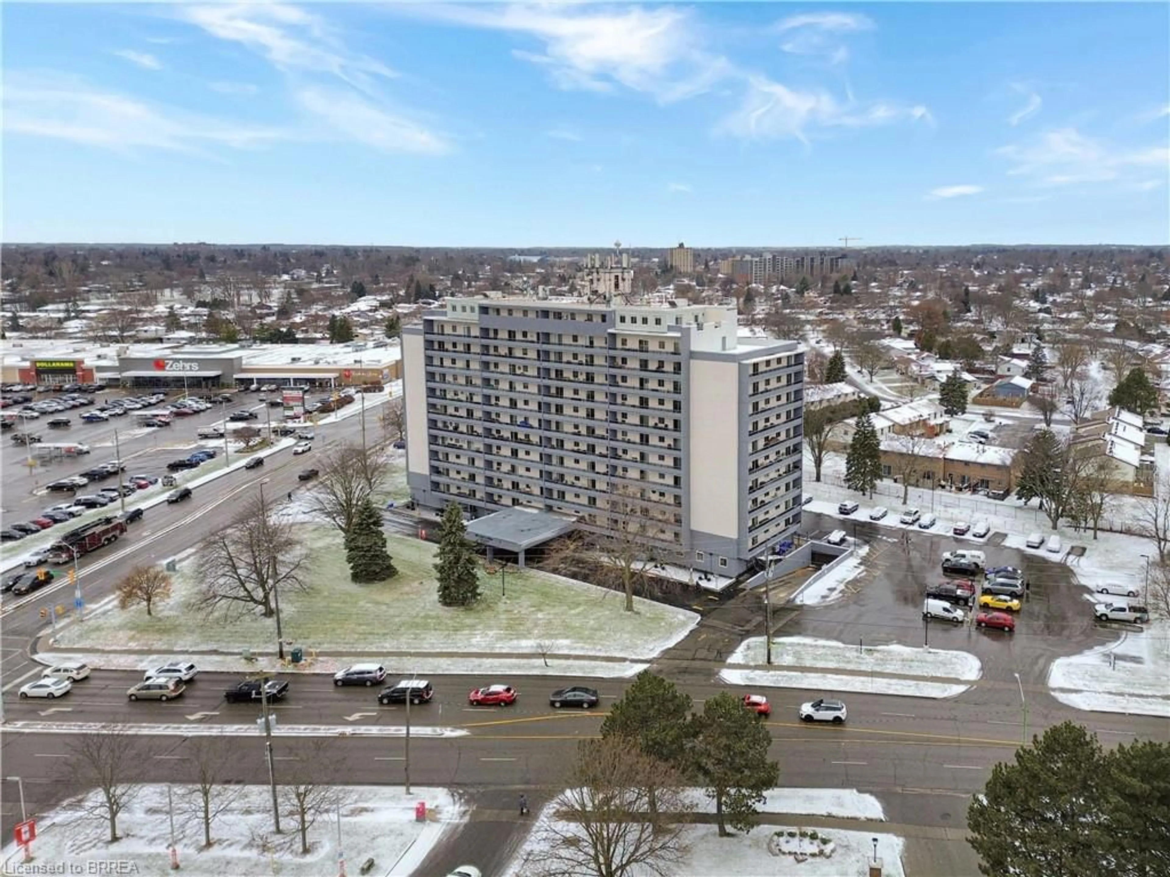 A pic from outside/outdoor area/front of a property/back of a property/a pic from drone, city buildings view from balcony for 640 West St #302, Brantford Ontario N3R 6M3