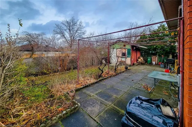 Additional property image - 419 Red Oak Ave