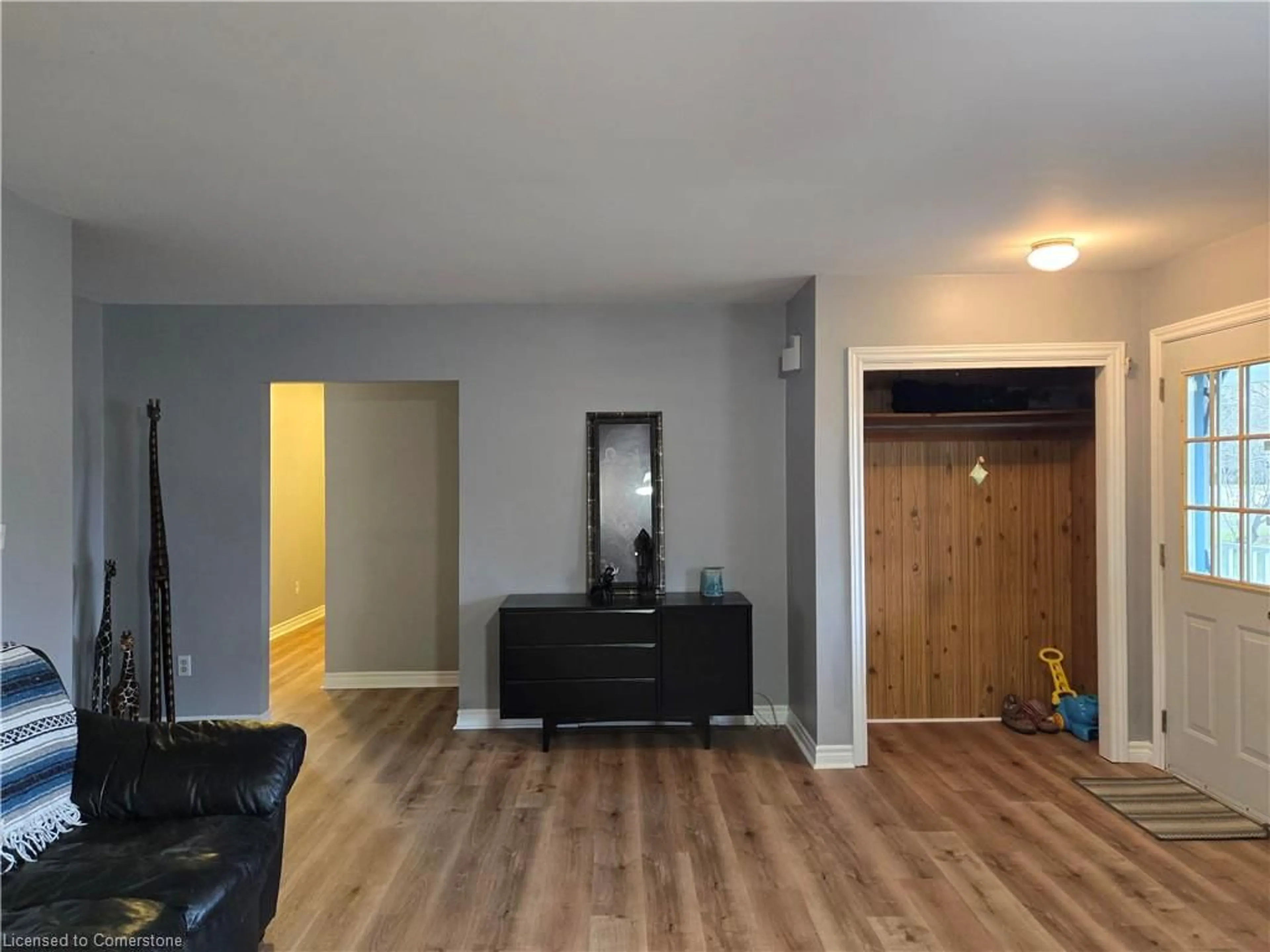 A pic of a room, wood floors for 1060 Front Road, Booth's Harbour Ontario N0E 1P0