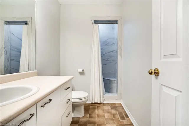 Additional property image - 31 Moss Blvd Unit 17