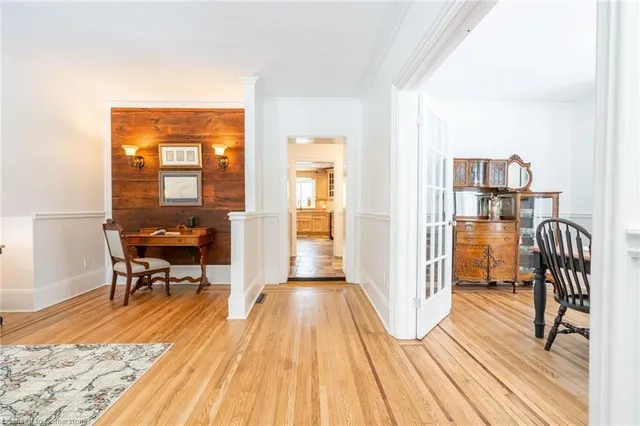 Additional property image - 1304 Brock Rd