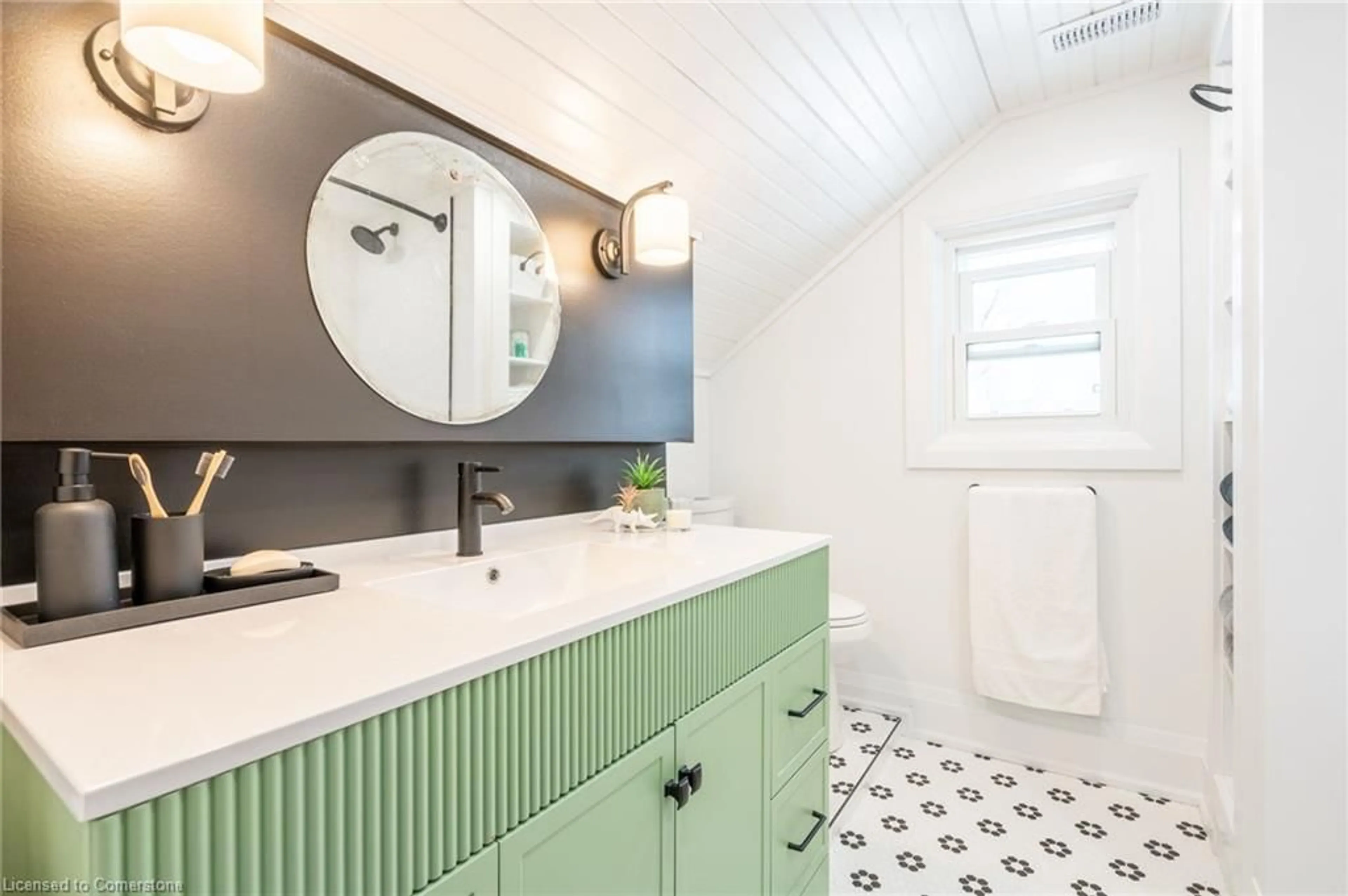 Contemporary bathroom, ceramic/tile floor for 1304 Brock Rd, Flamborough Ontario L9H 5E4