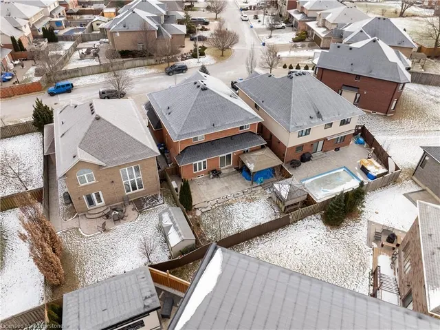Additional property image - 12 Edgecroft Cres
