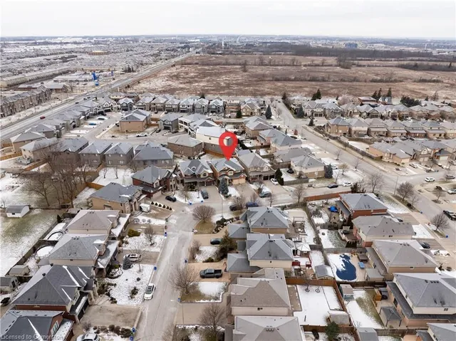 Additional property image - 12 Edgecroft Cres