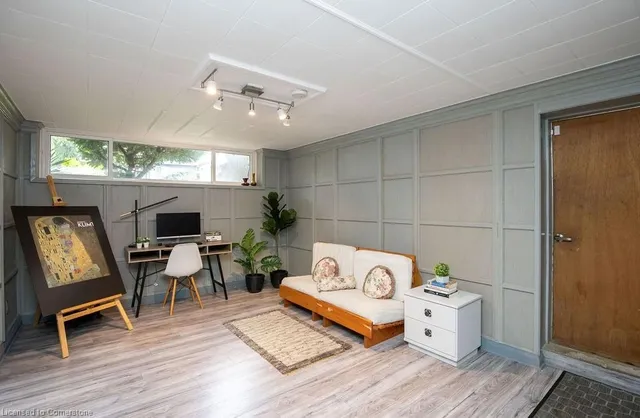 Additional property image - 341 Clarendon Dr
