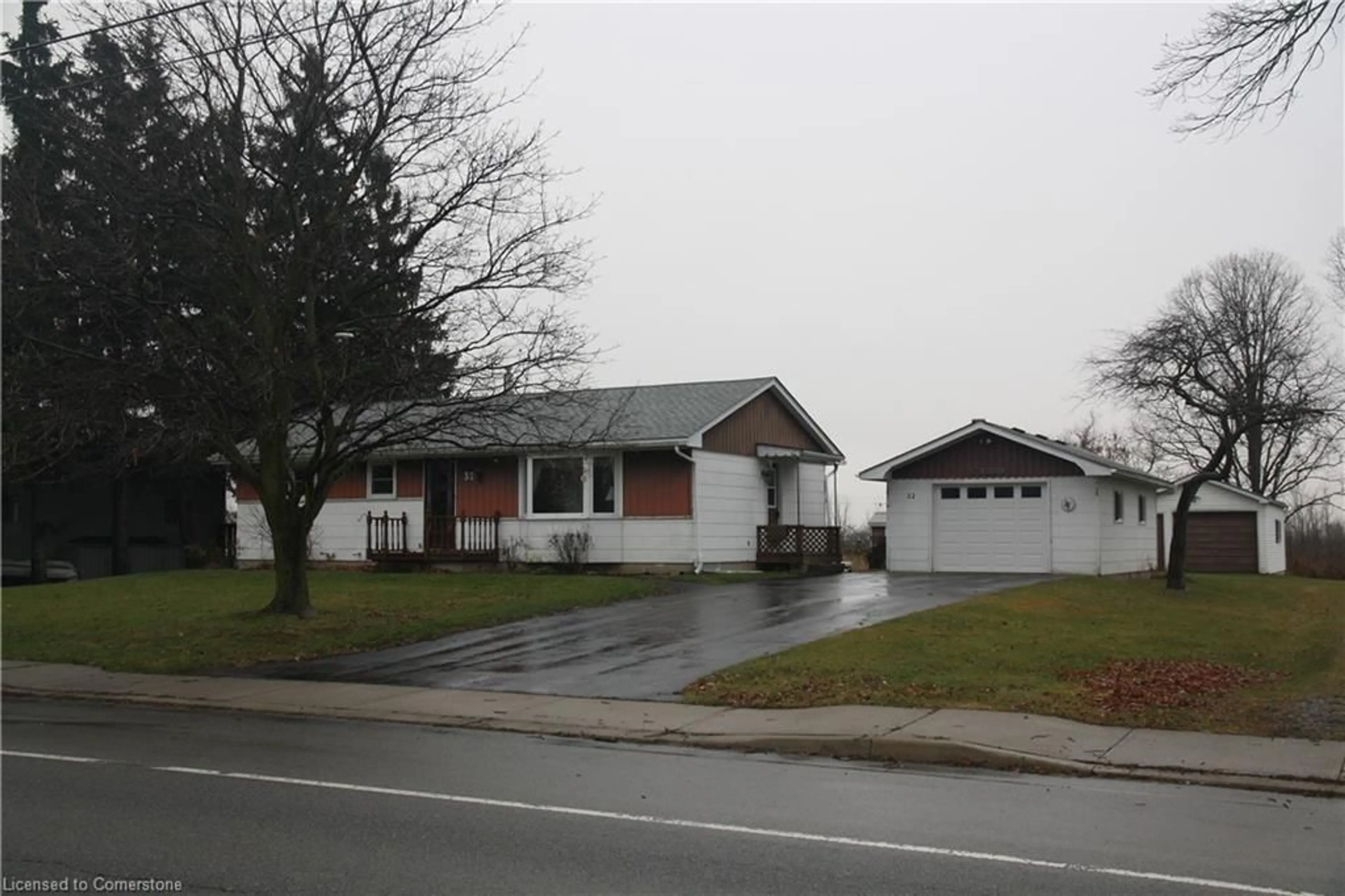 Blurry image for 32 Talbot Rd, Canfield Ontario N0A 1C0