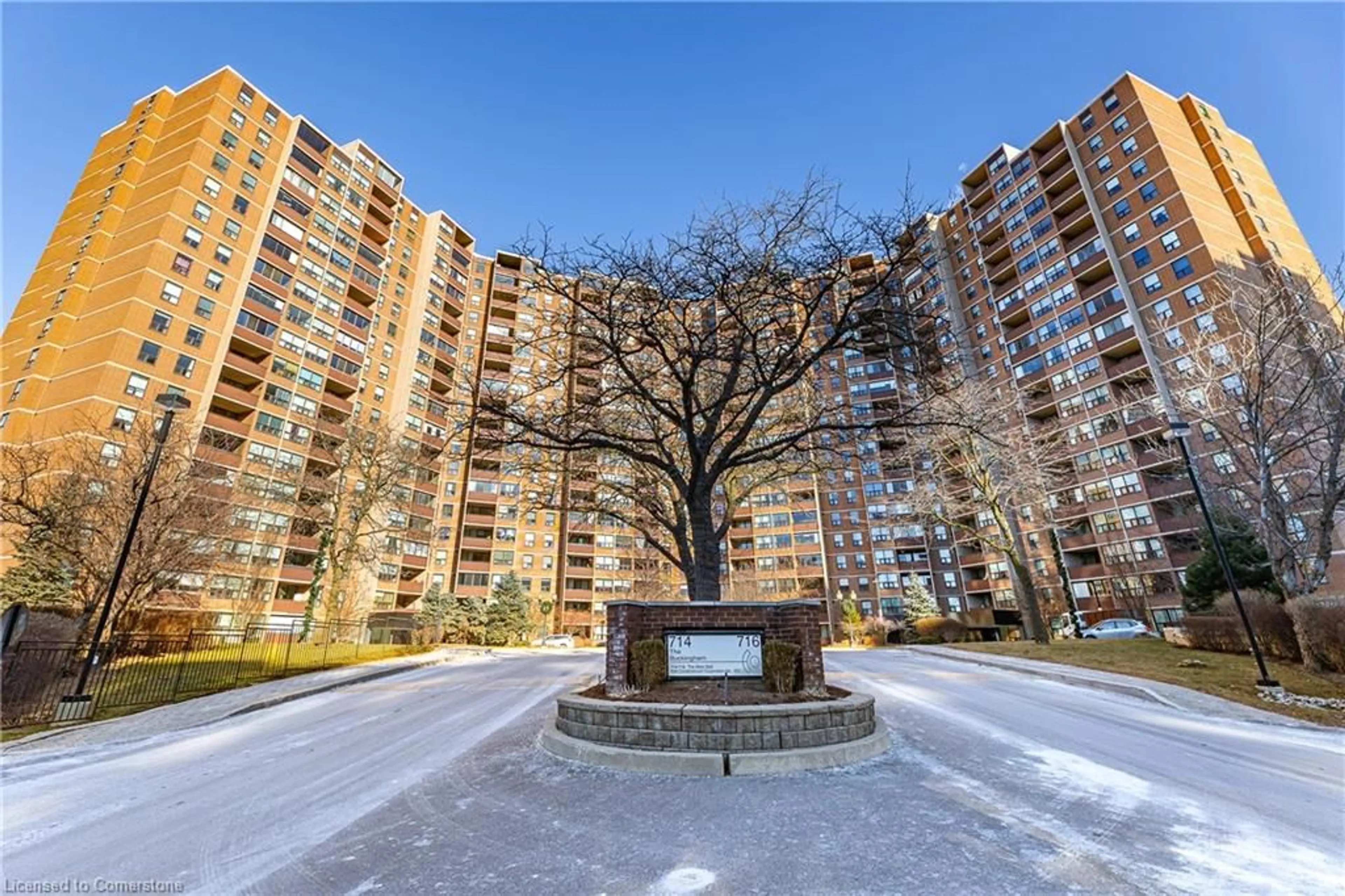 Patio, unknown for 714 The West Mall #1004, Toronto Ontario M9C 4X1