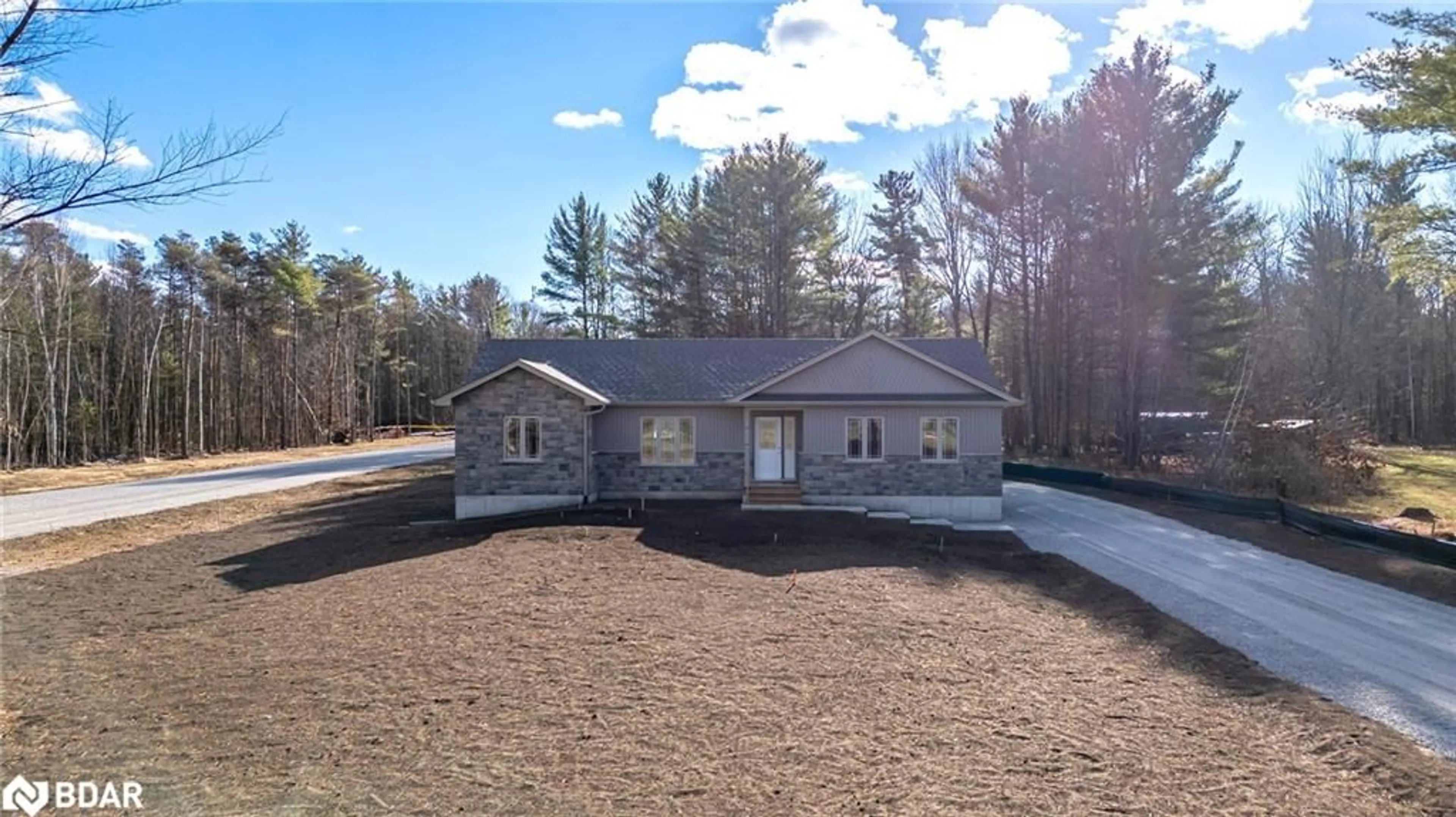 A pic from outside/outdoor area/front of a property/back of a property/a pic from drone, unknown for 6121 Concession Rd B-C, Ramara Ontario L3V 0L7