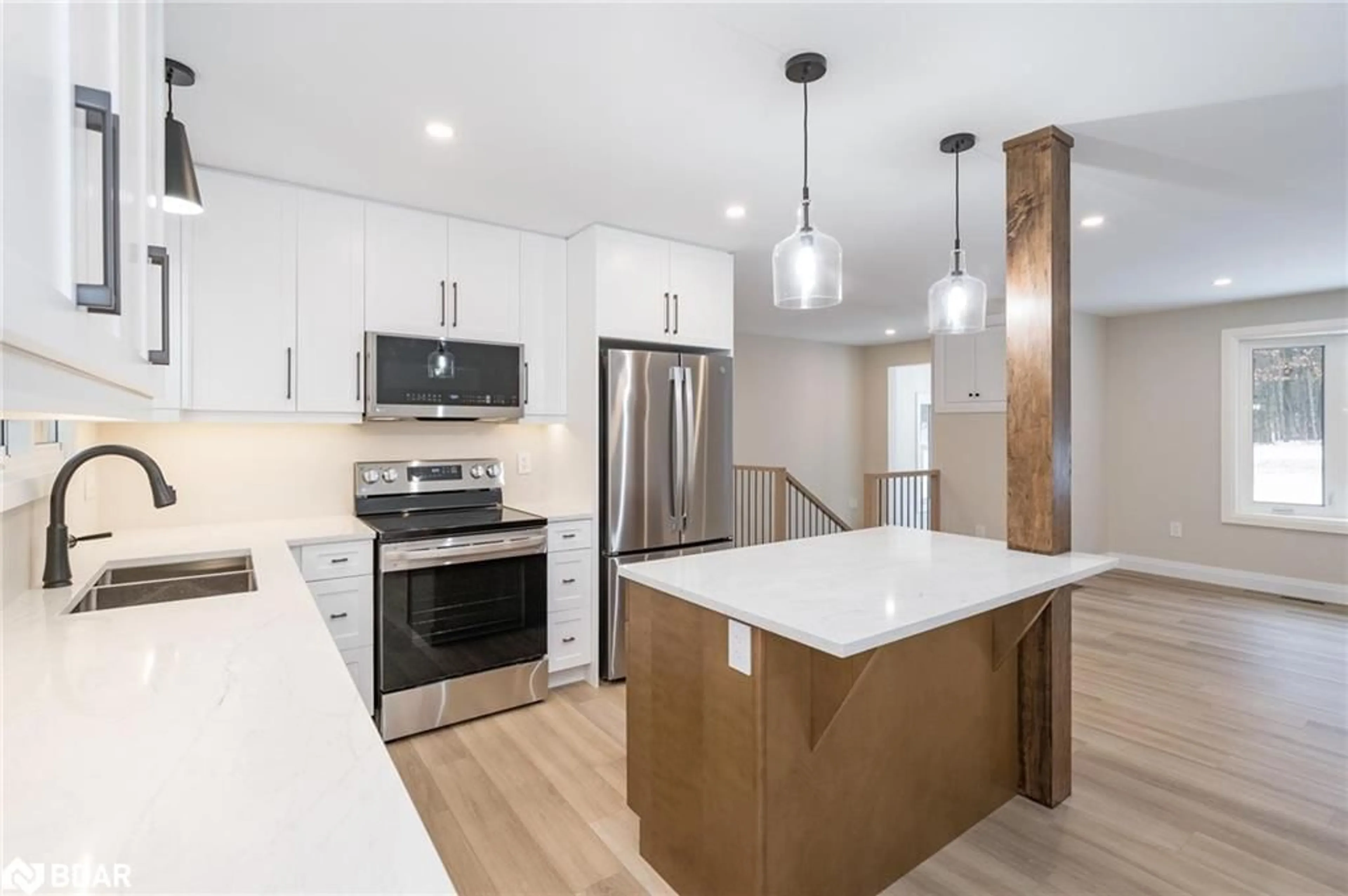 Open concept kitchen, unknown for 2386 South Orr Lake Rd, Elmvale Ontario L0L 1P0