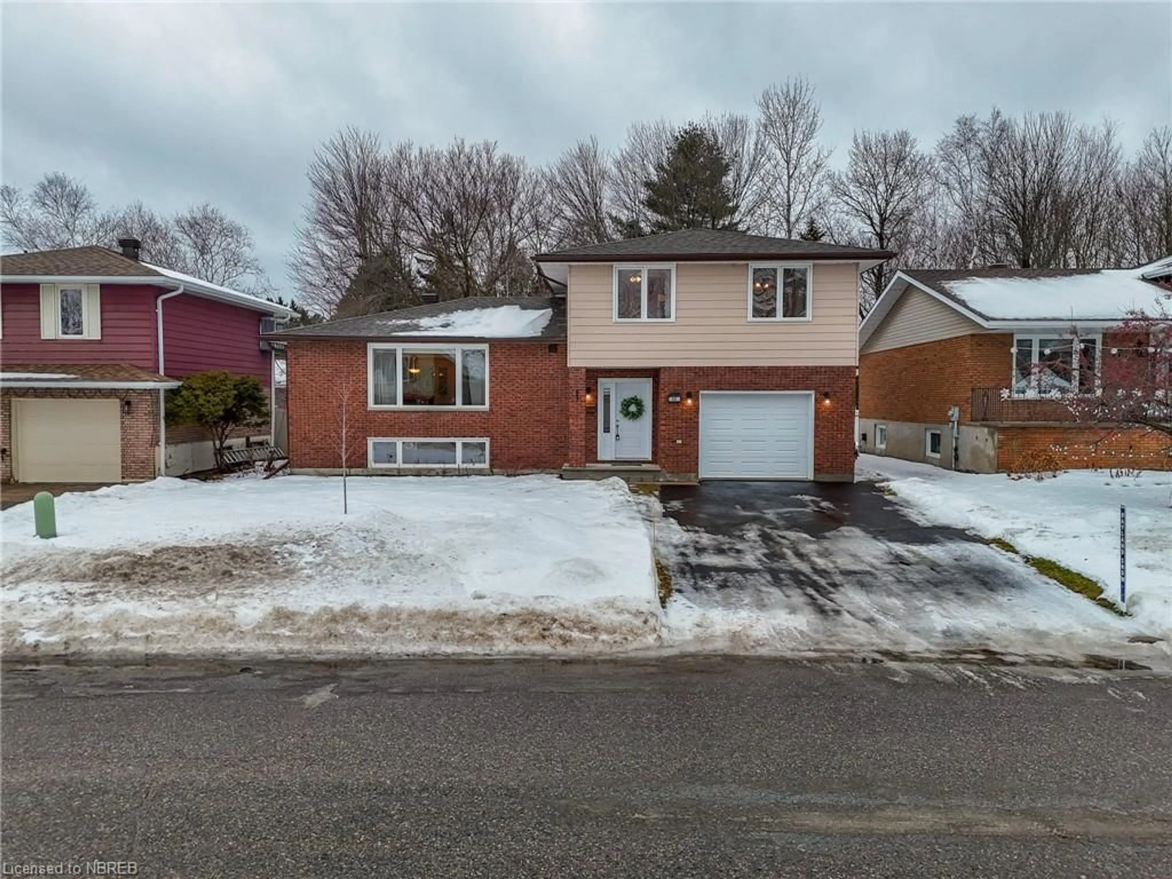 Home with brick exterior material, street for 43 Eglee Ave, North Bay Ontario P1B 8Z8