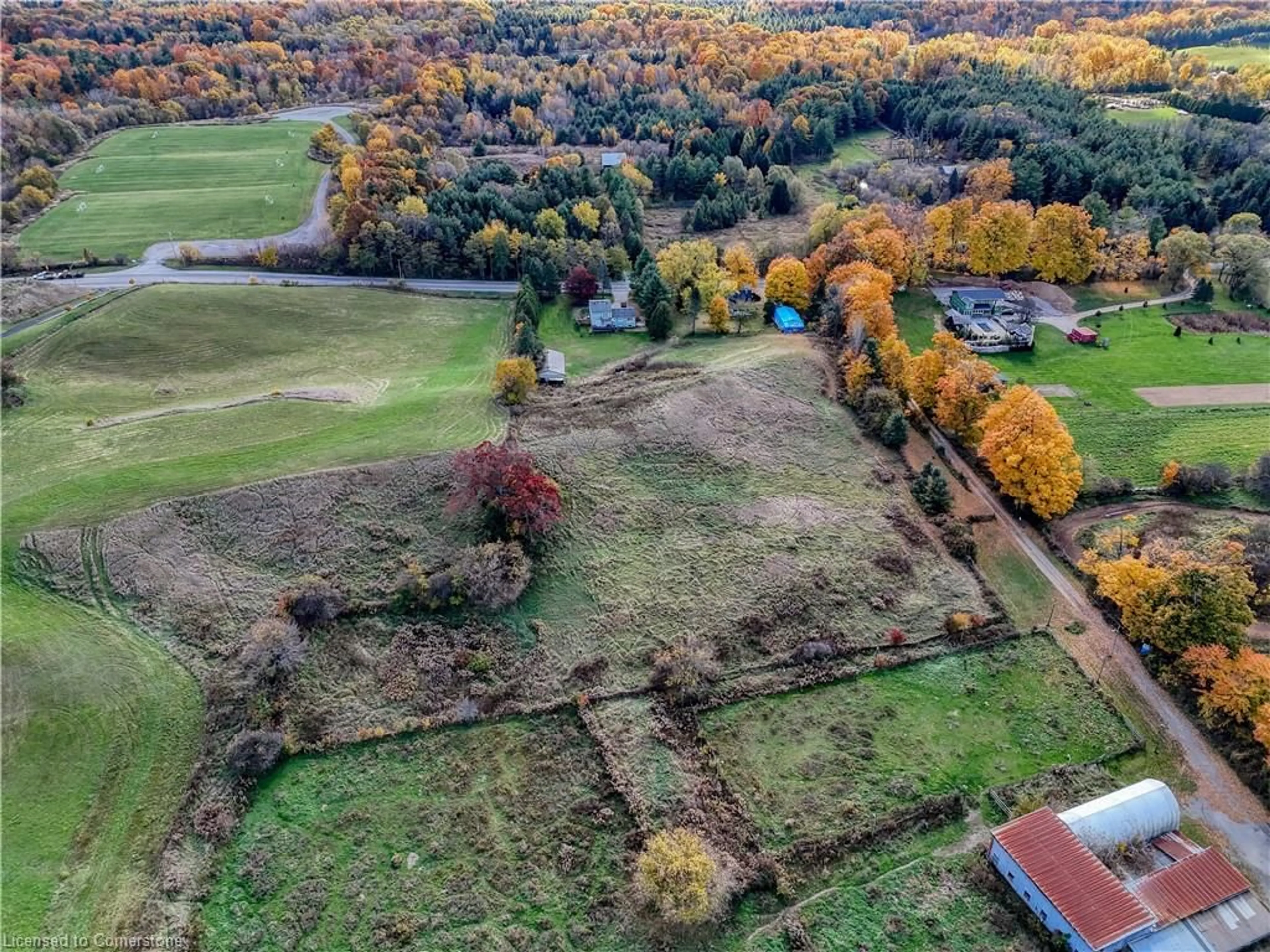 A pic from outside/outdoor area/front of a property/back of a property/a pic from drone, forest/trees view for 867 Jerseyville Rd, Ancaster Ontario L0R 1R0