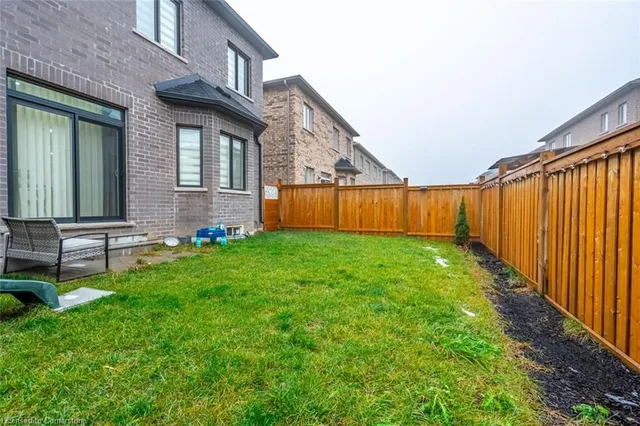 Additional property image - 158 Agro St