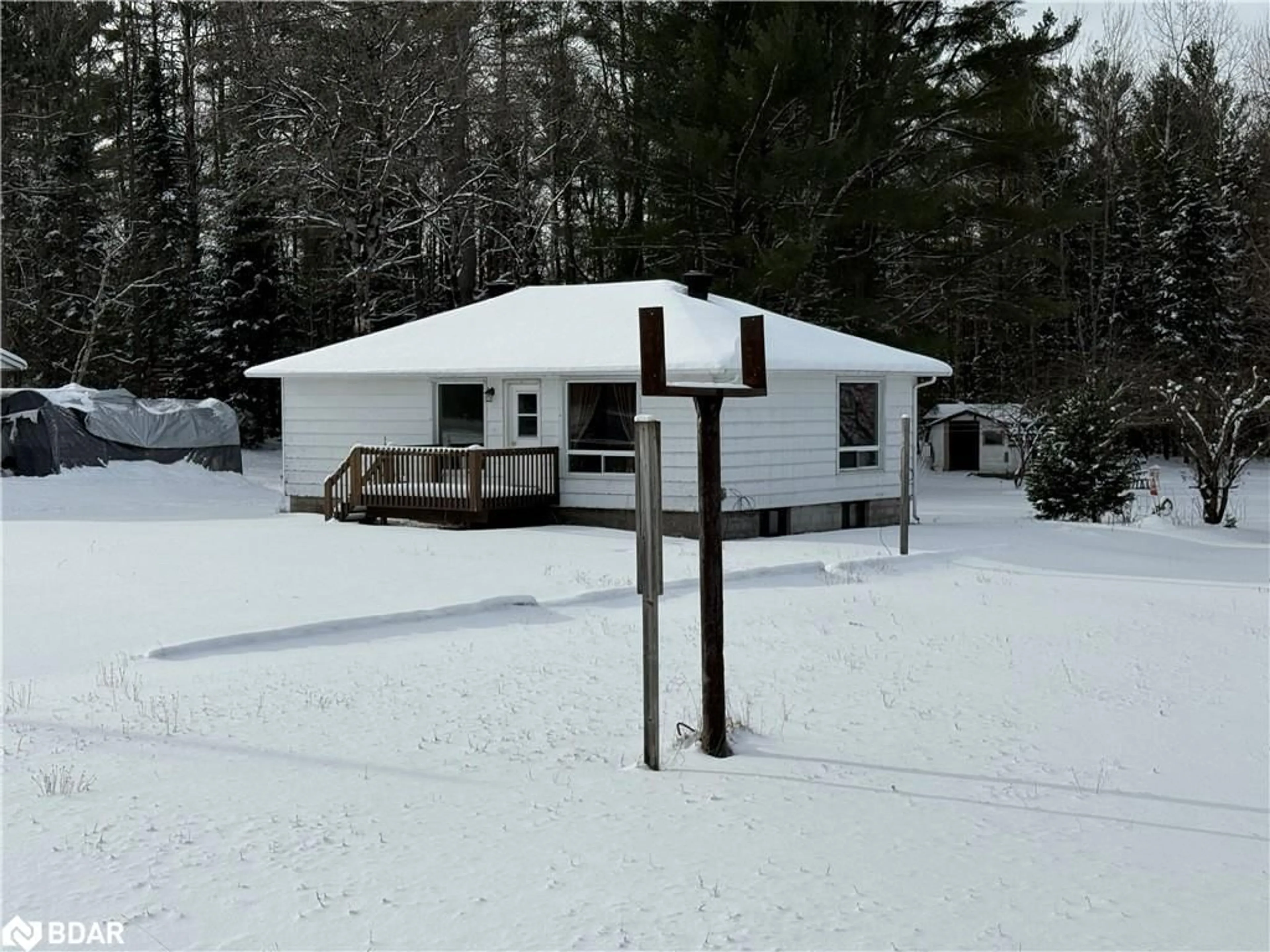 Shed for 32299 Highway 17, Deep River Ontario K7S 3G7