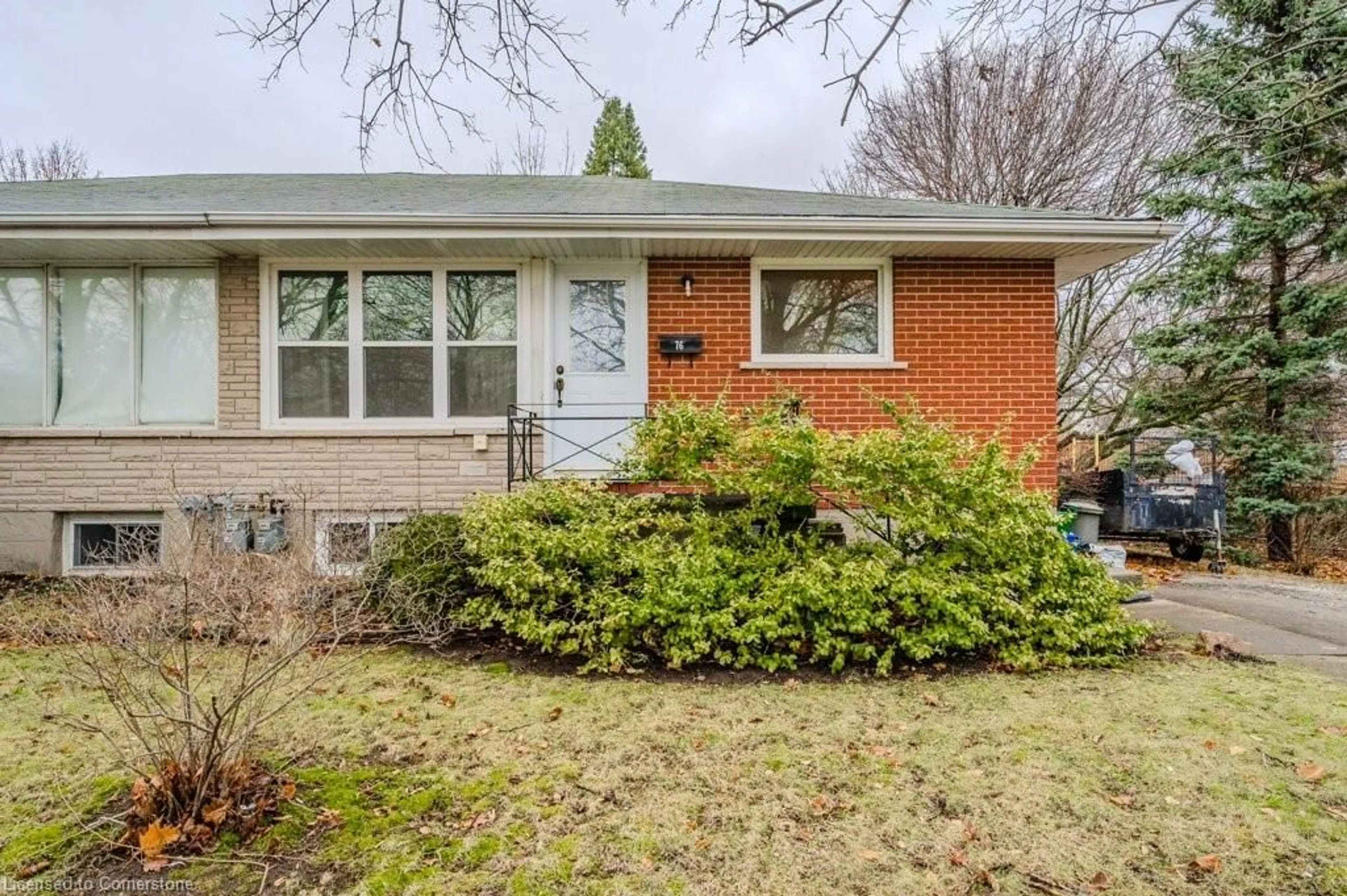 Home with brick exterior material, street for 76 Ravine Dr, Cambridge Ontario N1R 2W8