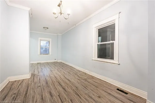 Additional property image - 148 Leinster Ave