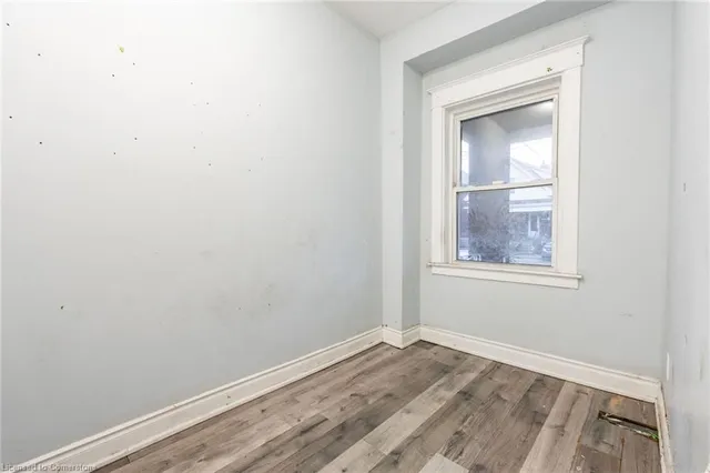Additional property image - 148 Leinster Ave