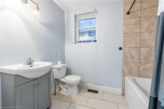 Additional property image - 148 Leinster Ave