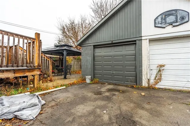 Additional property image - 148 Leinster Ave